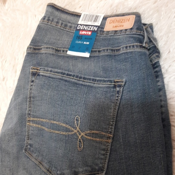 Jeans - Picture 5 of 6